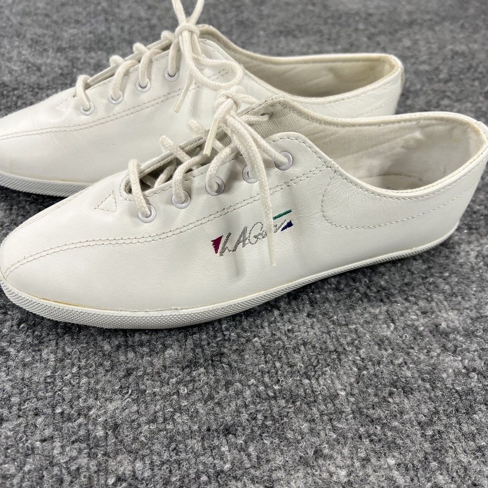 Vintage 90s LA Gear White Low Top Sneakers Size 7 Women's